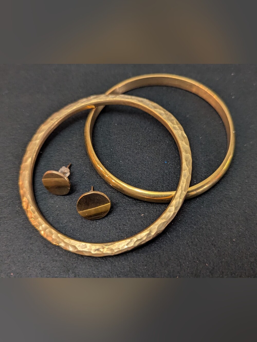 Flourish Market Gold-Tone Hammered Bangle Bracelet Set with Stud Earrings